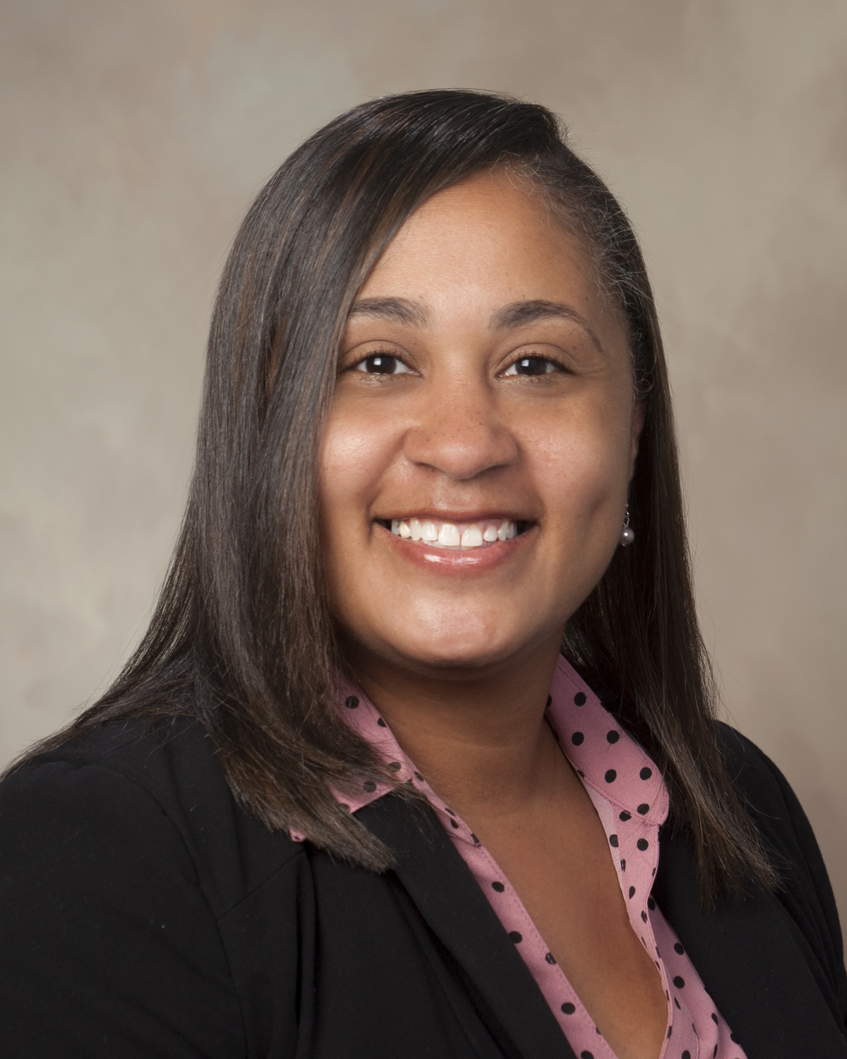 Headshot of Felicia Lyles