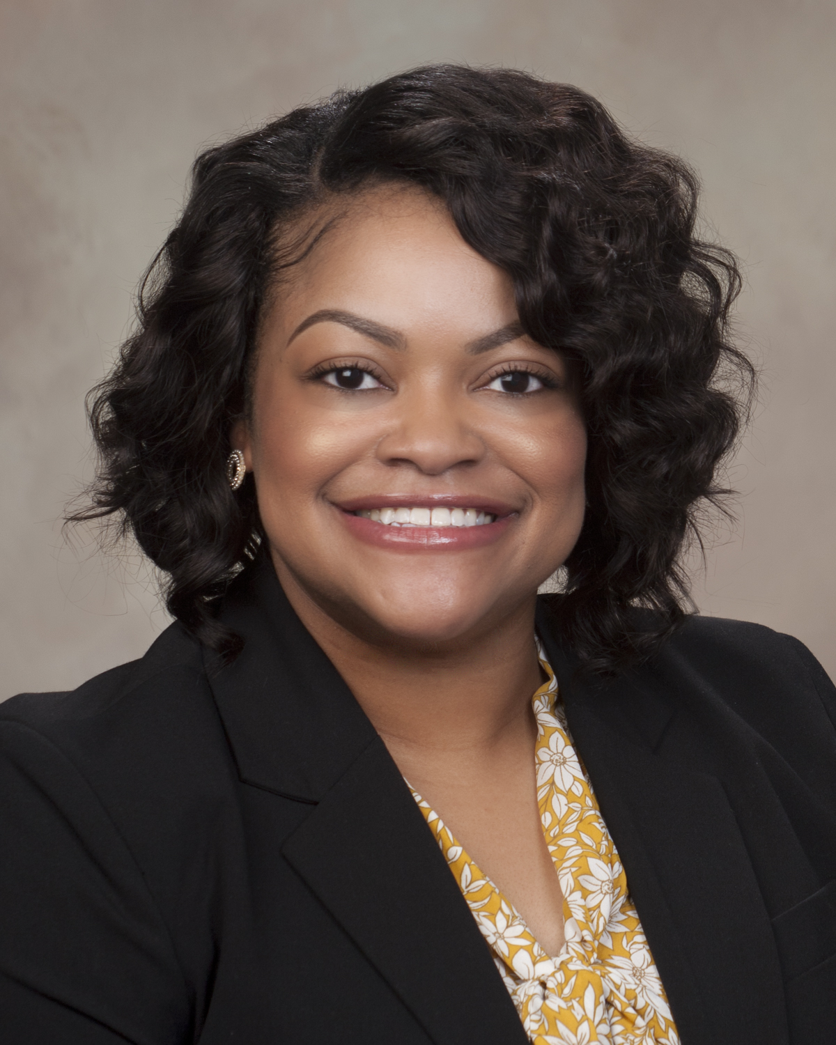 Headshot of Marlena Smith-Hamlin