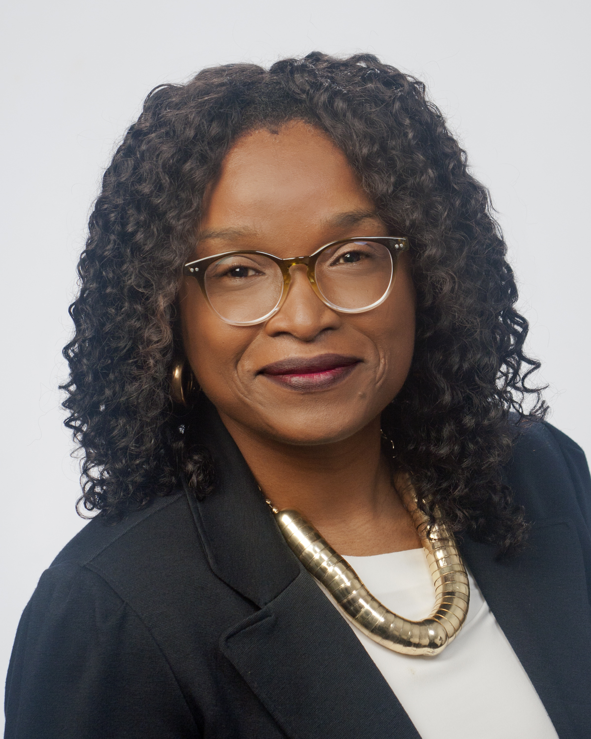 Headshot of Pamela Rideout